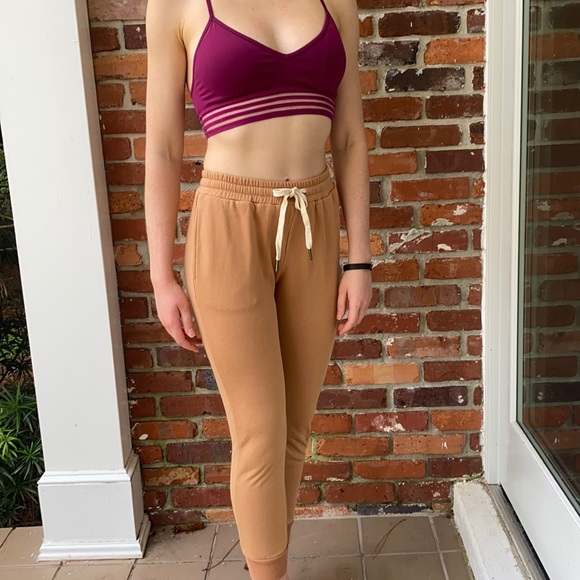 Tan sweatpants - Picture 2 of 3